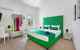 Iolanda Flats